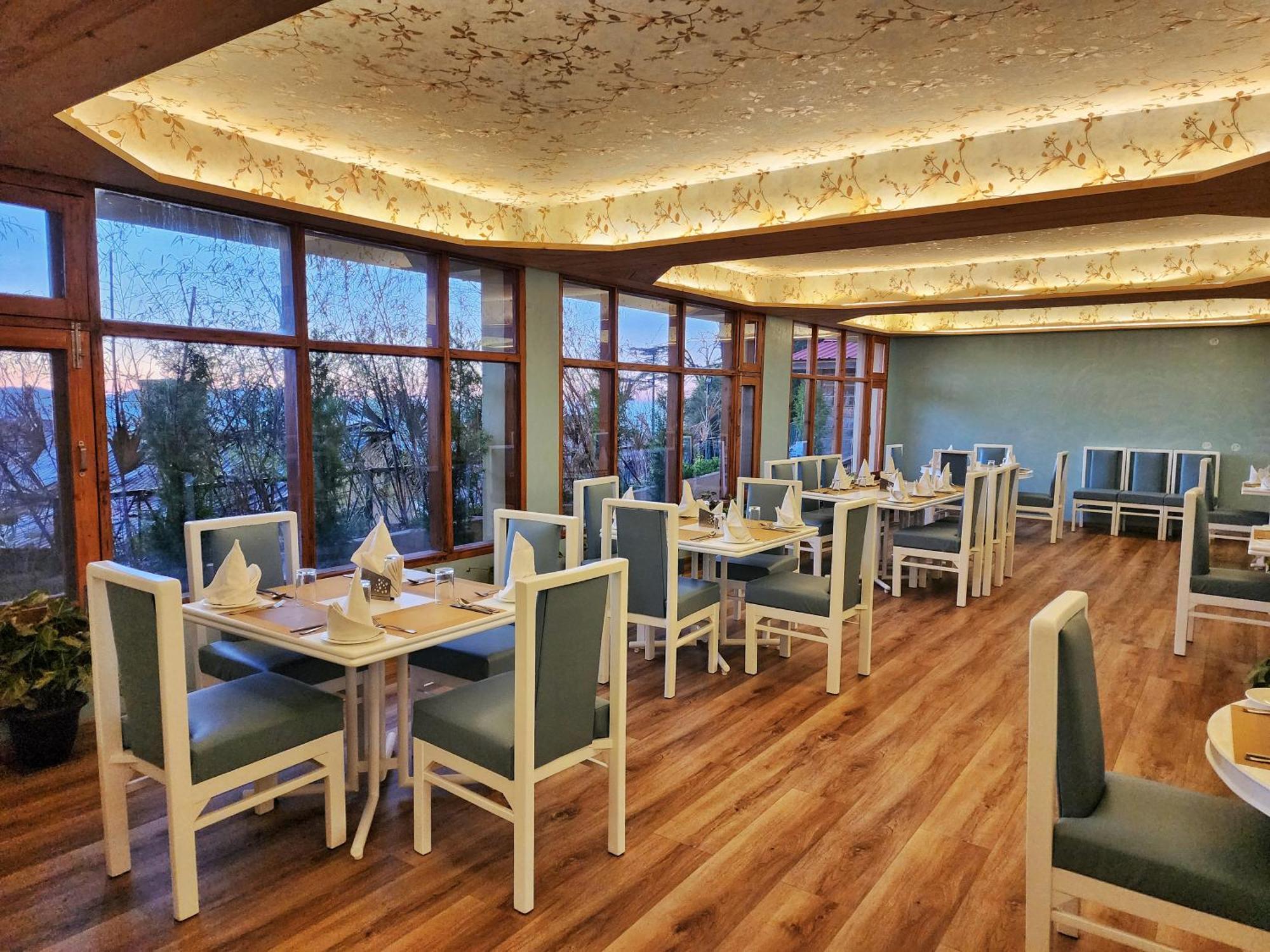 Hotel Pineview شيملا المظهر الخارجي الصورة