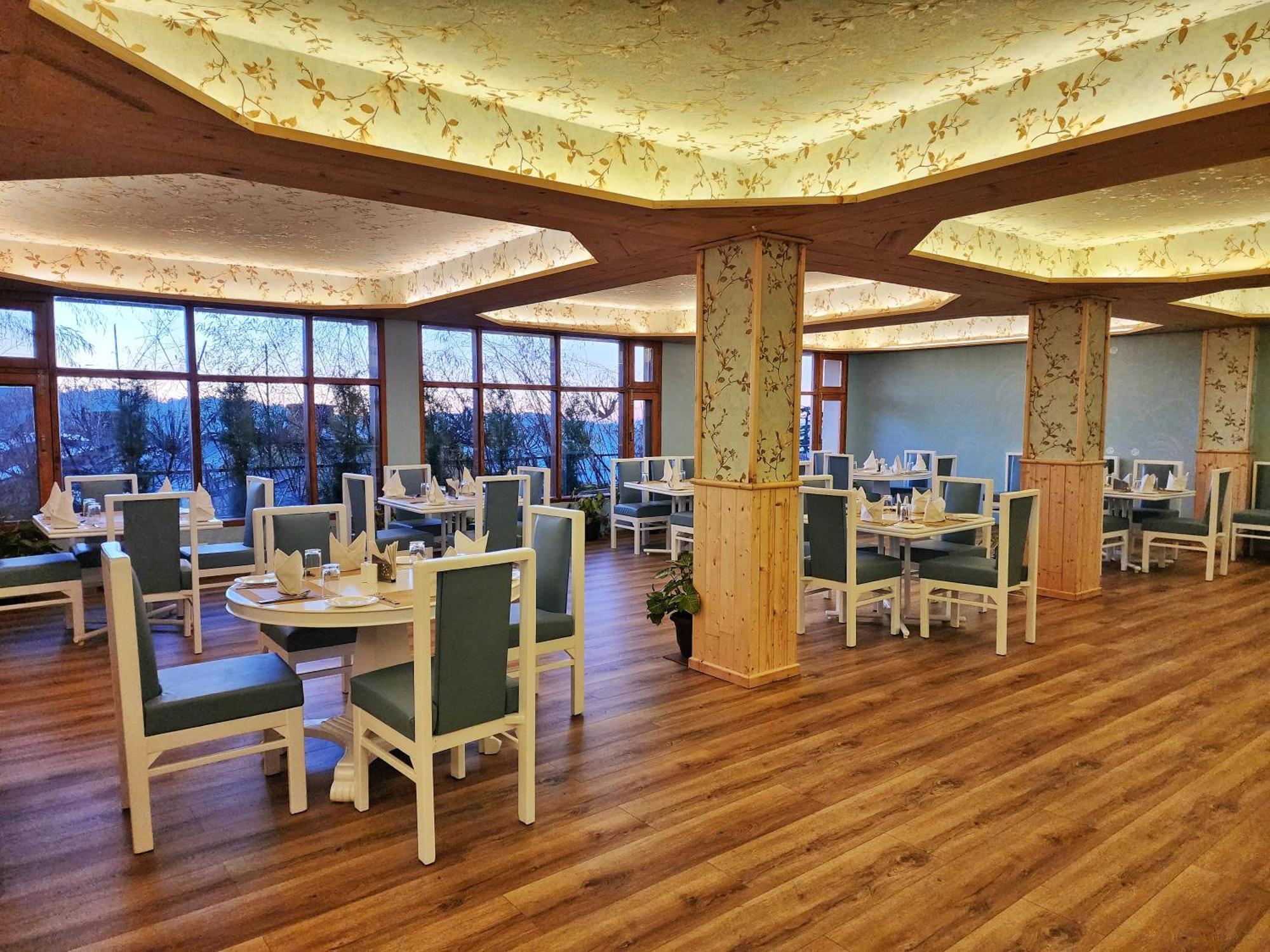 Hotel Pineview شيملا المظهر الخارجي الصورة