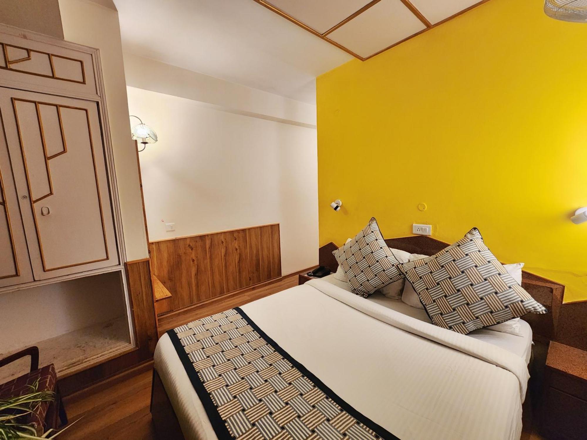 Hotel Pineview شيملا المظهر الخارجي الصورة