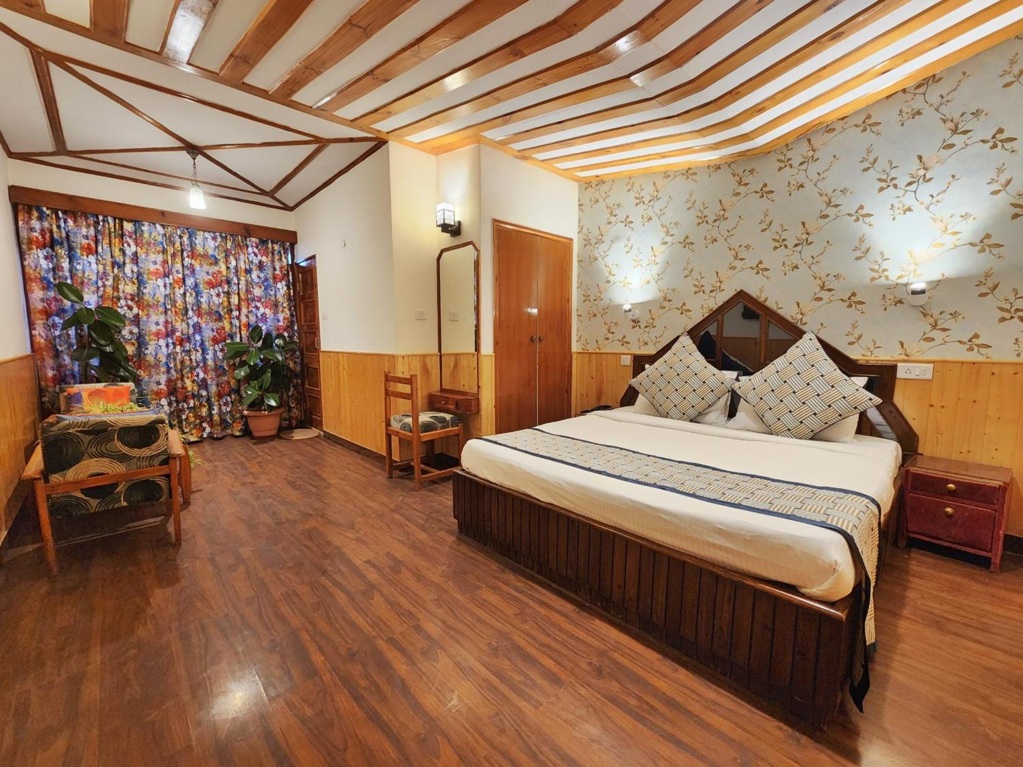 Hotel Pineview شيملا المظهر الخارجي الصورة